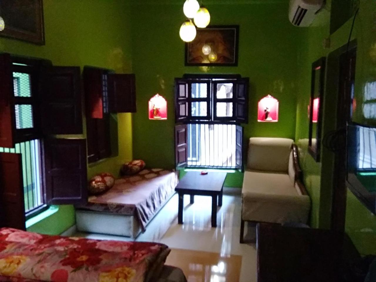 Guest house Shiva